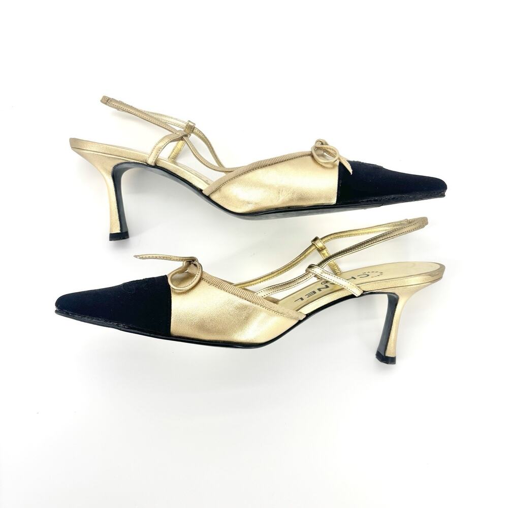 Vintage Chanel CC Logo Bow Cap Toe Slingback Pumps 37 - Picture 6 of 9